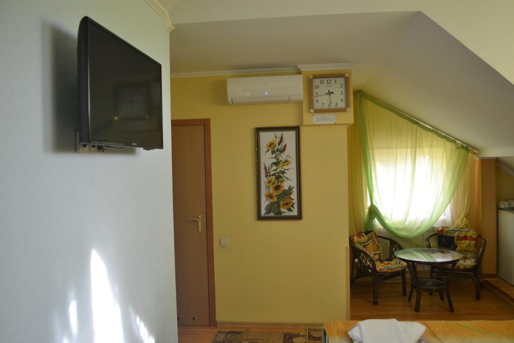 Hotel U Olega Трускавець Номер фото